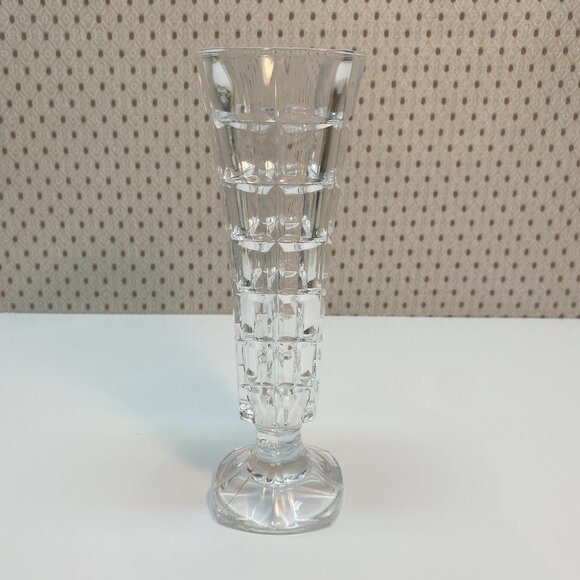 Cristal d'Arques Durand Vintage Footed Vase, Soliflor, 9 inches / 24% Lead - Picture 1 of 6